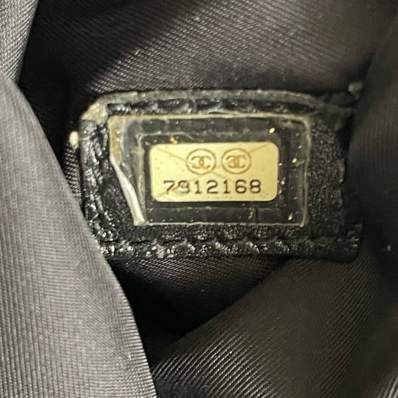 Chanel Hand Bag New Travel Line Black Nylon - Picture 14 of 14